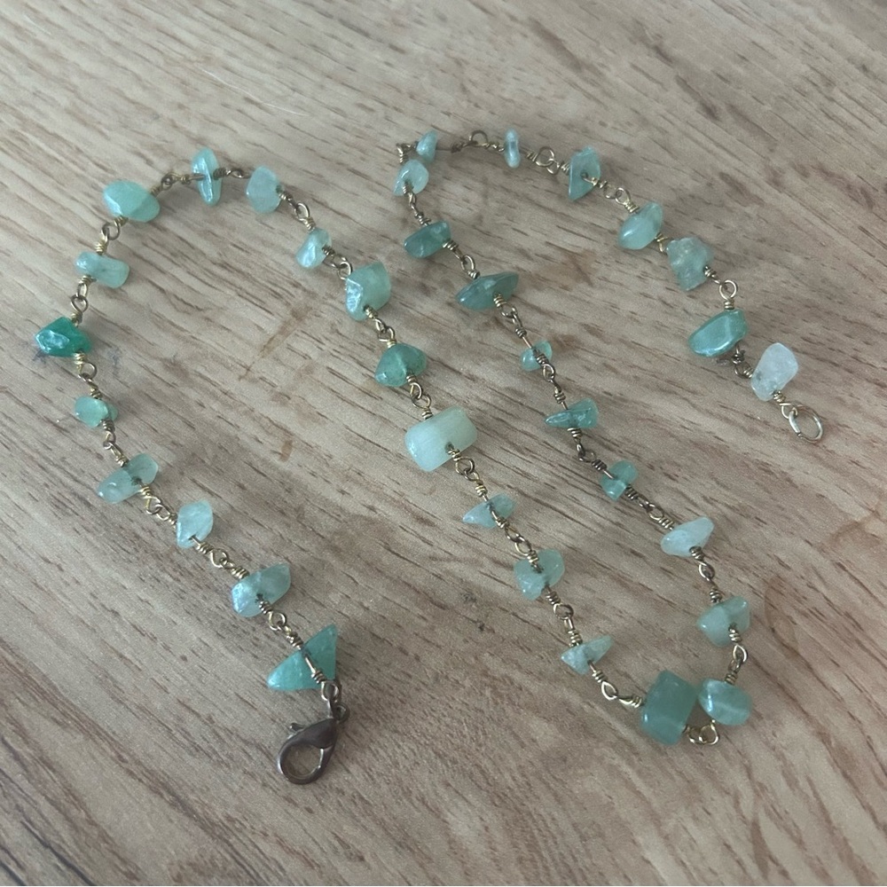 Earthy Green Stone Chip Beaded Necklace